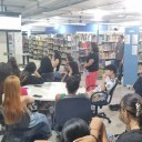 Hoje recebemos na biblioteca alunos do...